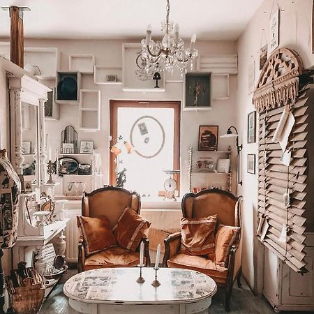 Cafe Einzigartig Apartment Rothenburg ob der Tauber Bagian luar foto